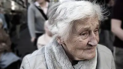 Deska ćwiczenia: 6 wariantów na płaski brzuch i lepszą posta